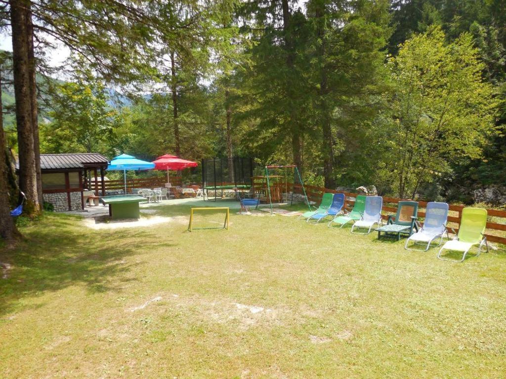 Apartmaji In Sobe Cuder Soča Kültér fotó