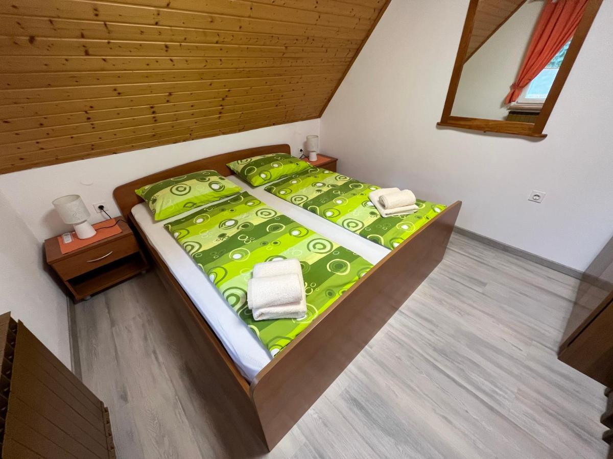 Apartmaji In Sobe Cuder Soča Kültér fotó