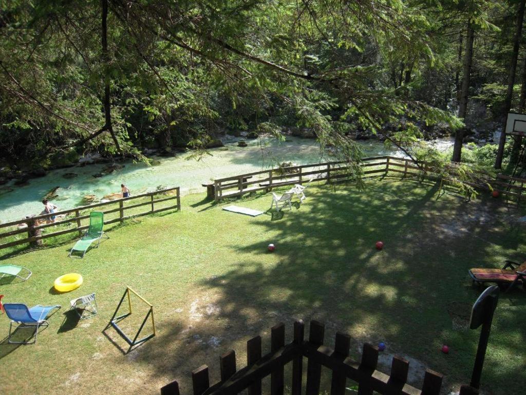 Apartmaji In Sobe Cuder Soča Kültér fotó
