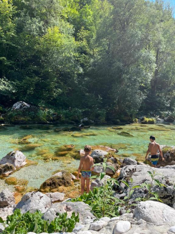 Apartmaji In Sobe Cuder Soča Kültér fotó
